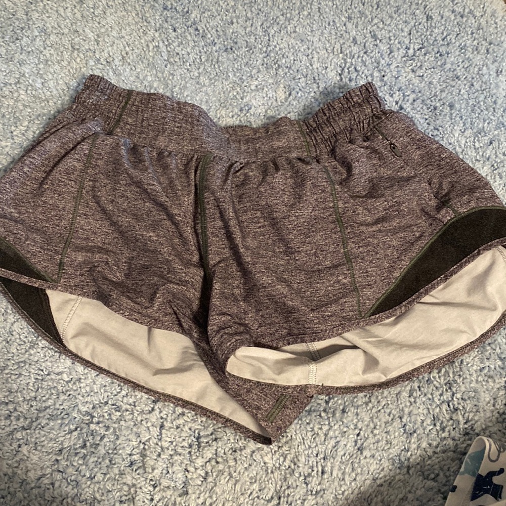 Lululemon Hotty hot shorts